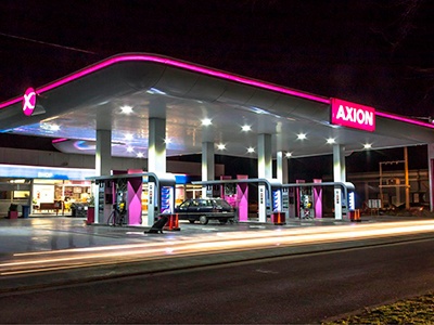 El Gobierno confirmó que los precios de las naftas seguirán congelados